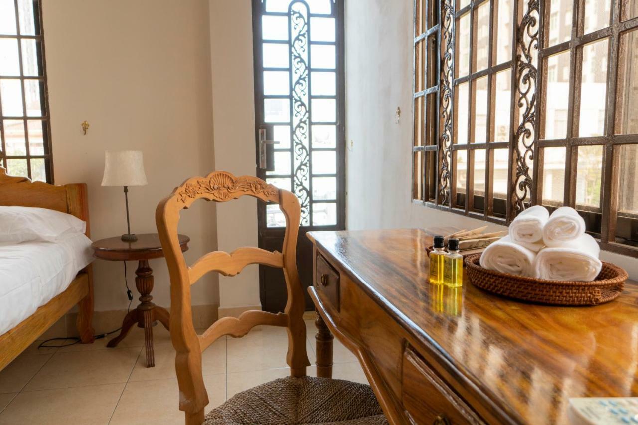 Villa Paradiso Phnom-Penh Buitenkant foto